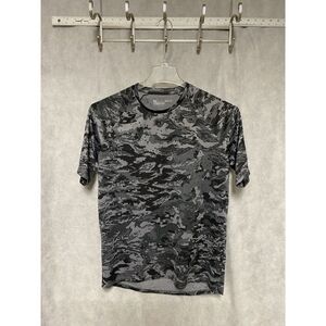 Under Armour Shirt Men M Gray Digital Camo Active Athletic Performance Loose Fit